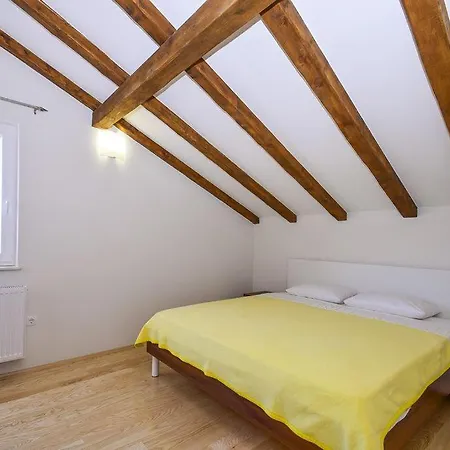 Villa Ukic Apartament *